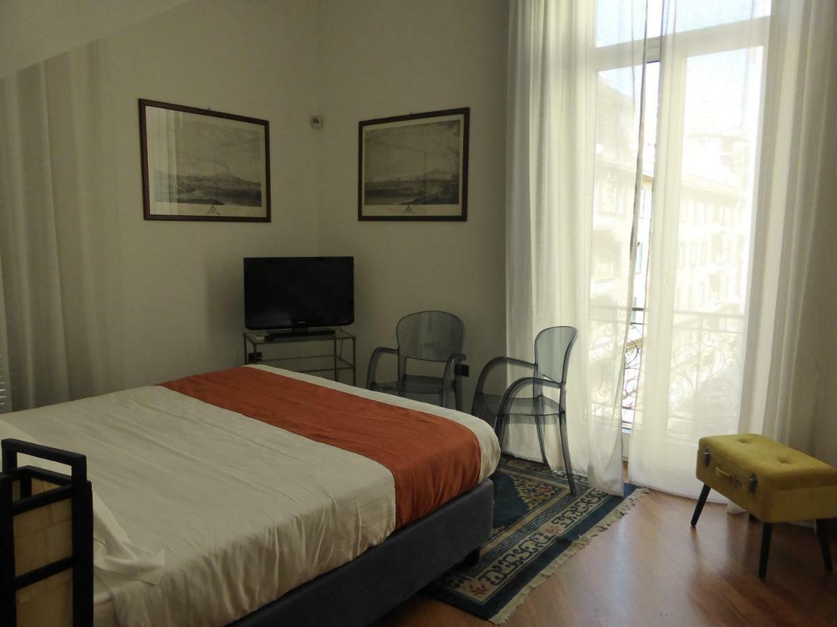 Home46 Naples Extérieur photo